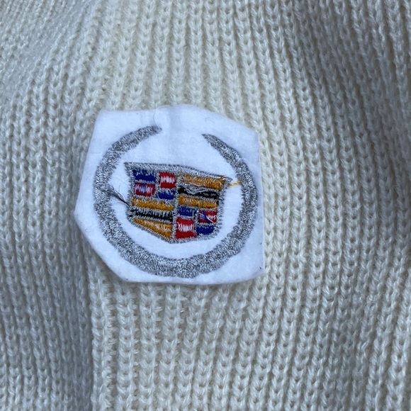 Rare Cadillac Logo Build-A-Bear Vintage Sweater - Picture 4 of 5